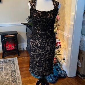 Tadashi Shoji Black Tan Lace Overlay Mini Dress Romantic Square Neck Size 6